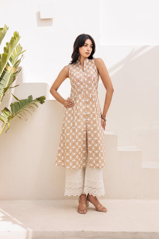 Anaya-Sandstone with Hakoba Pants