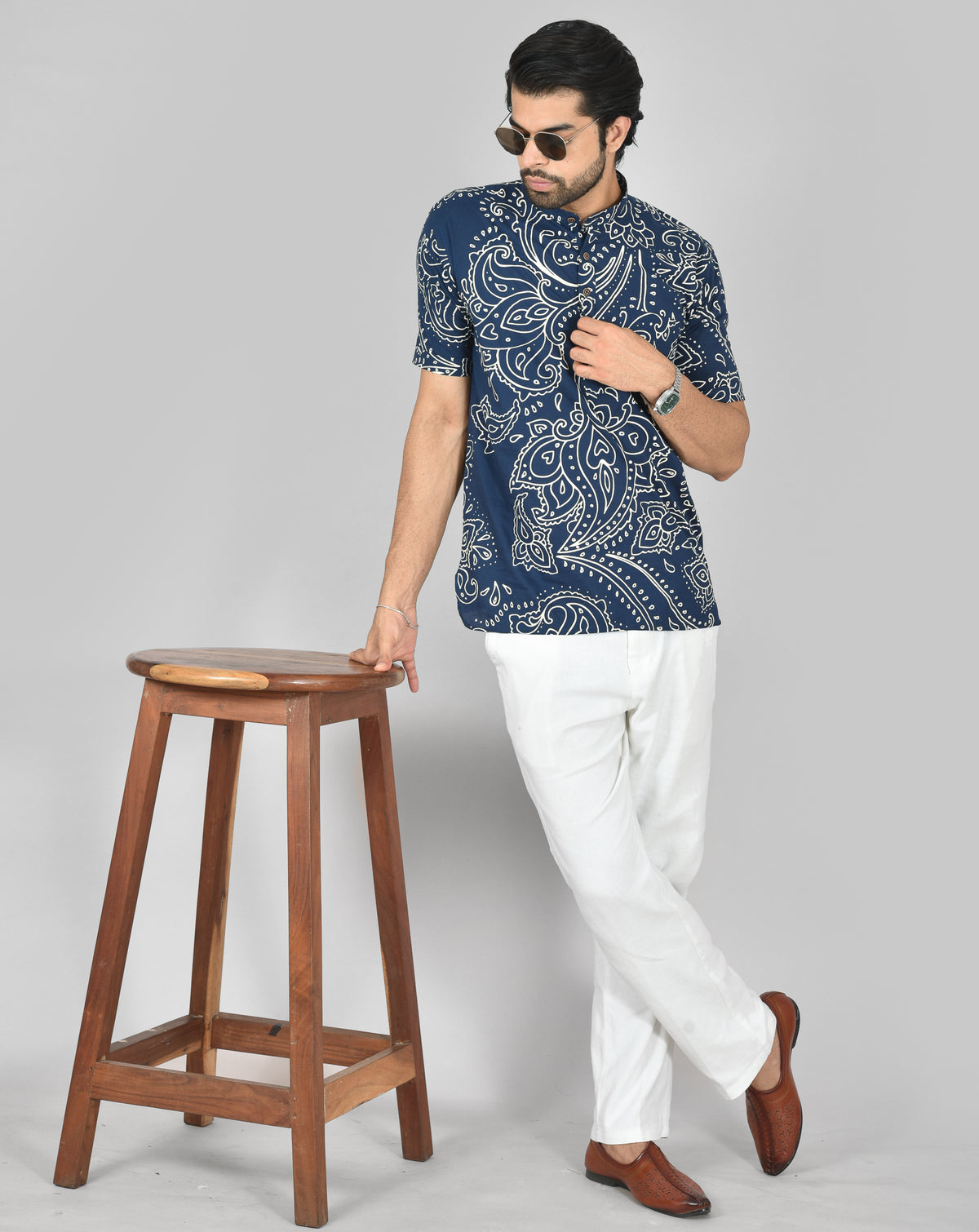 Navy Folk Art Short Sleeves Kurta