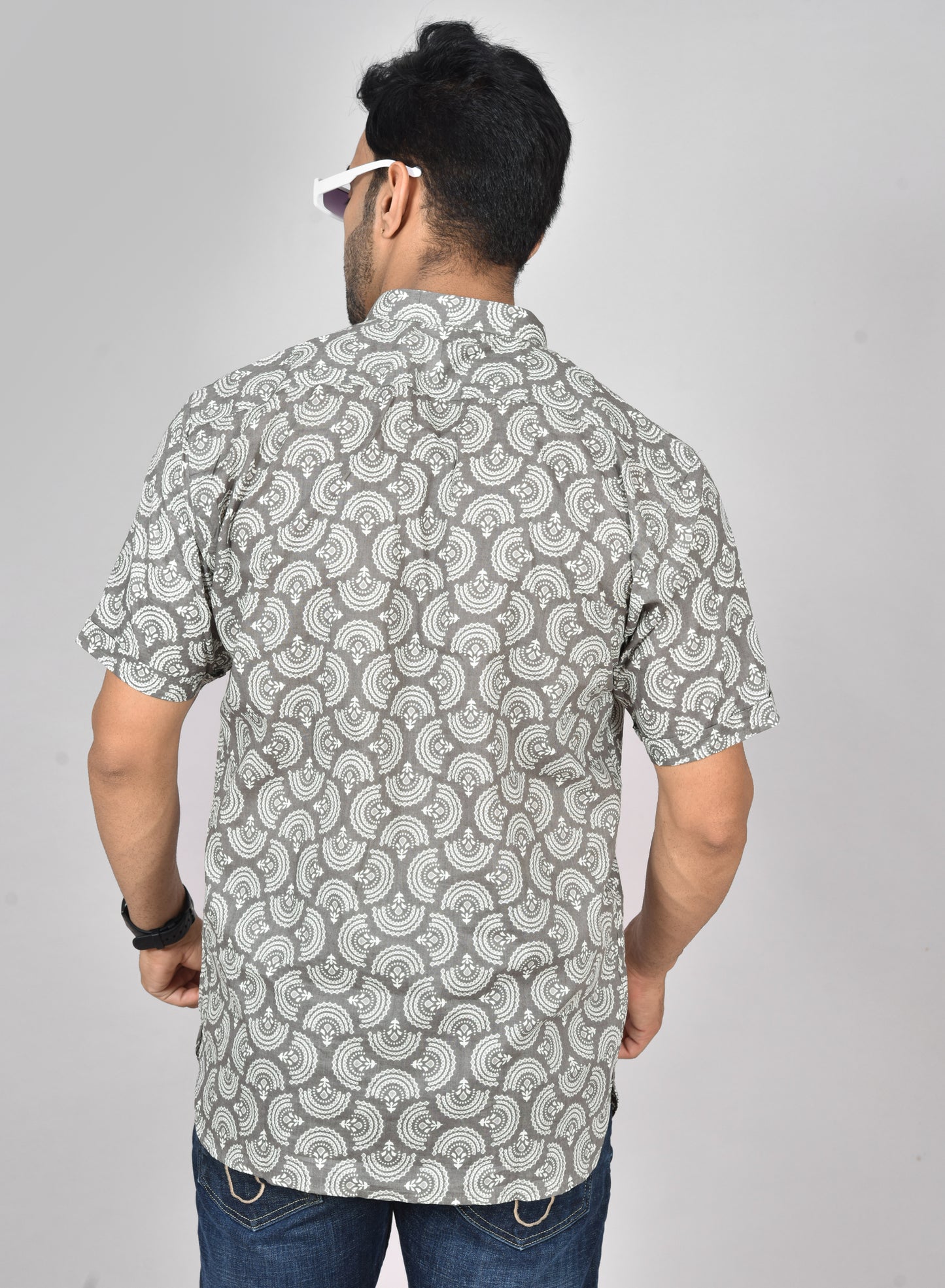 Grey Fan Butti Short Sleeves Kurta