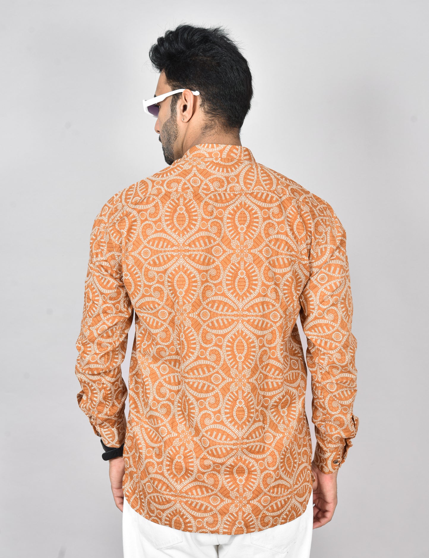 Kavi Sutru Long Sleeves Kurta