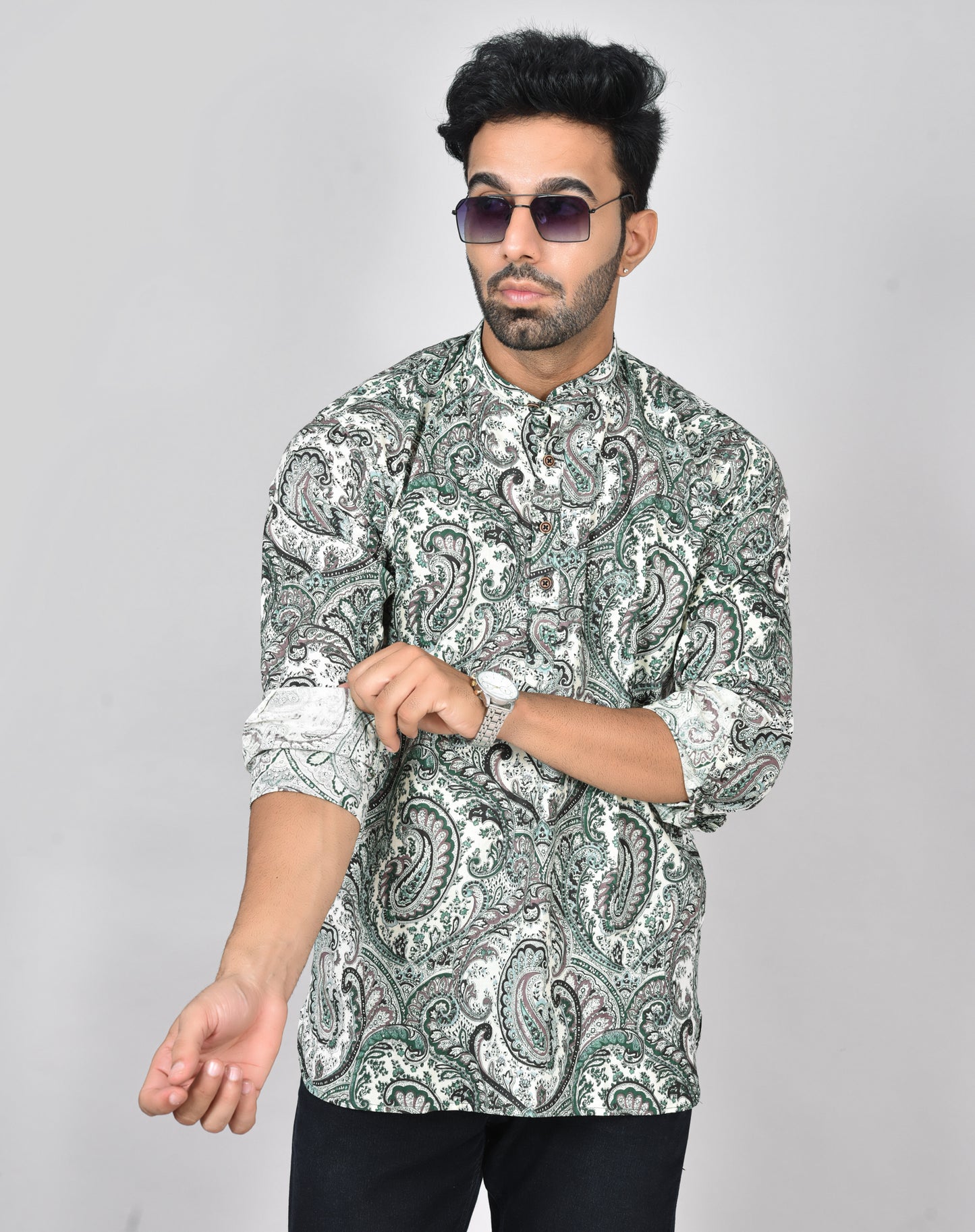 Maragatha Paisley Long Sleeves Kurta