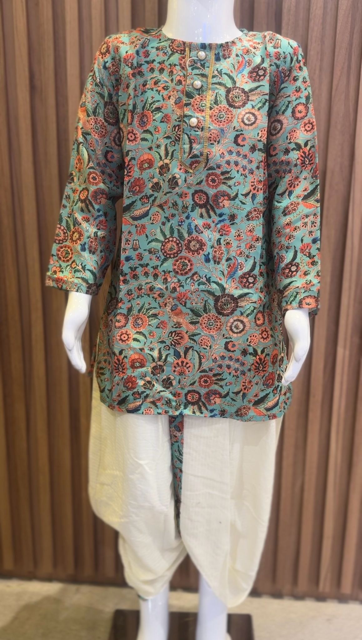 Green Floral Print Kurta with Pearl Button and Dhoti Set