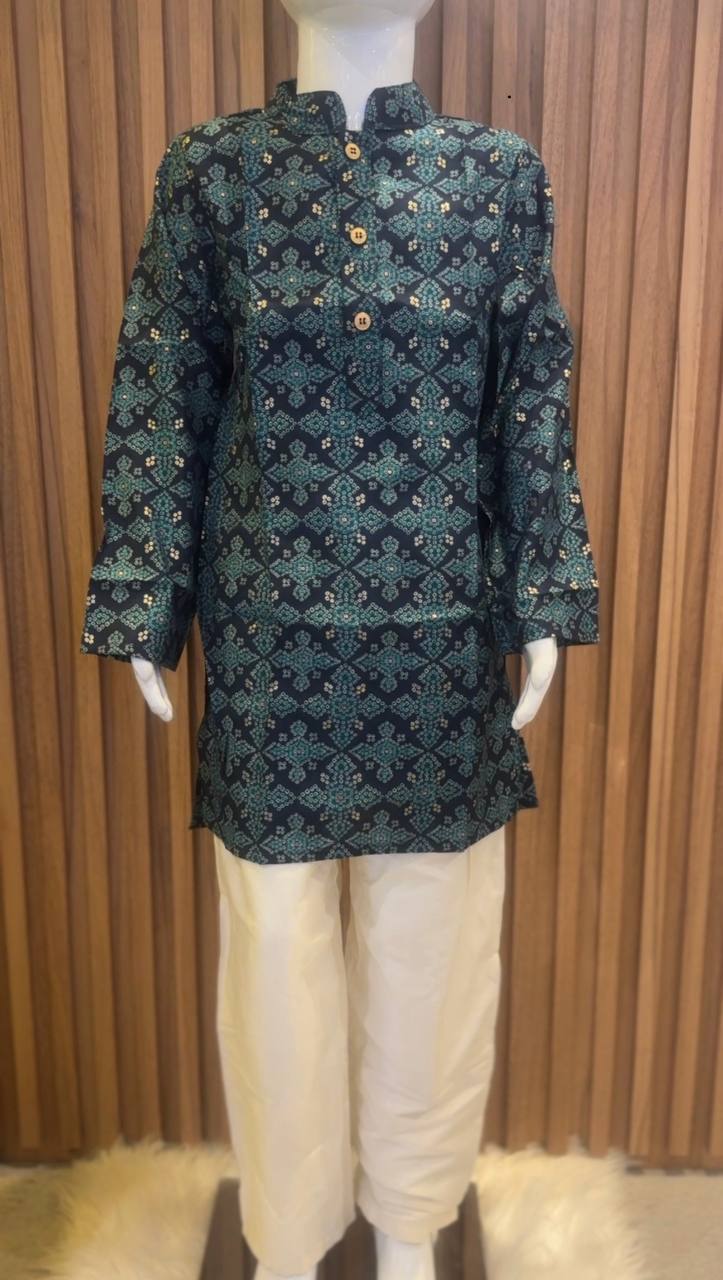 Navy Blue & Turquoise Printed Kurta Pajama