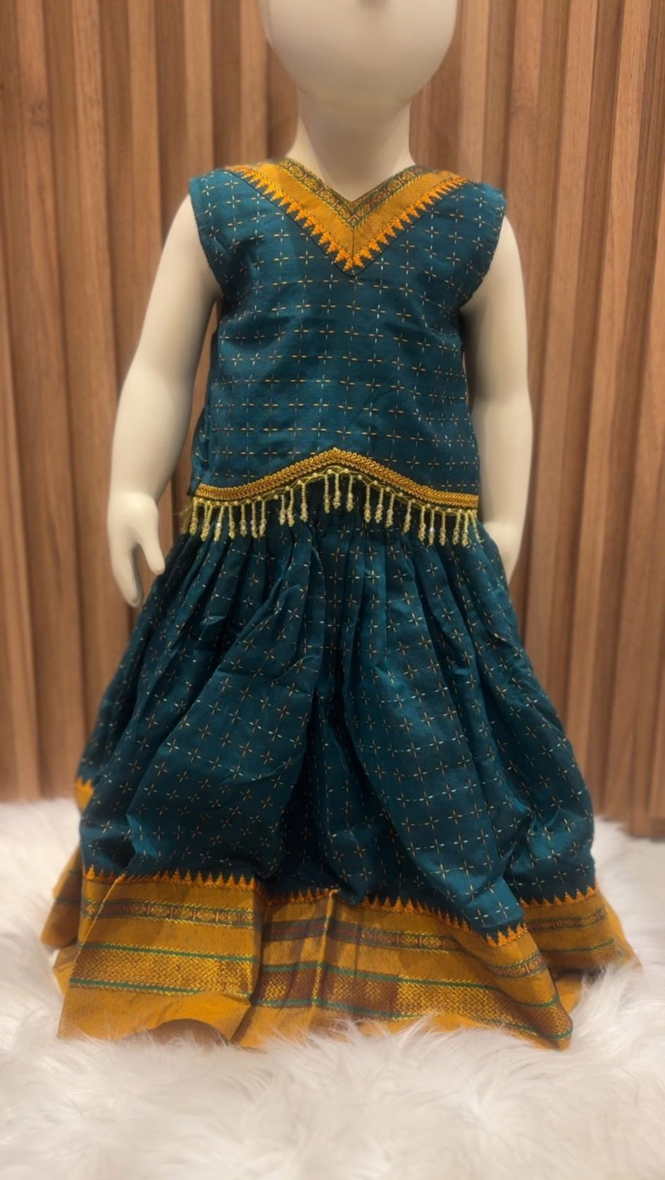Peacock Checkered IIkal Cotton Skirt Top
