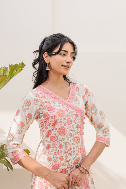 Dvinya Gulabi Angrakha Kurti Set