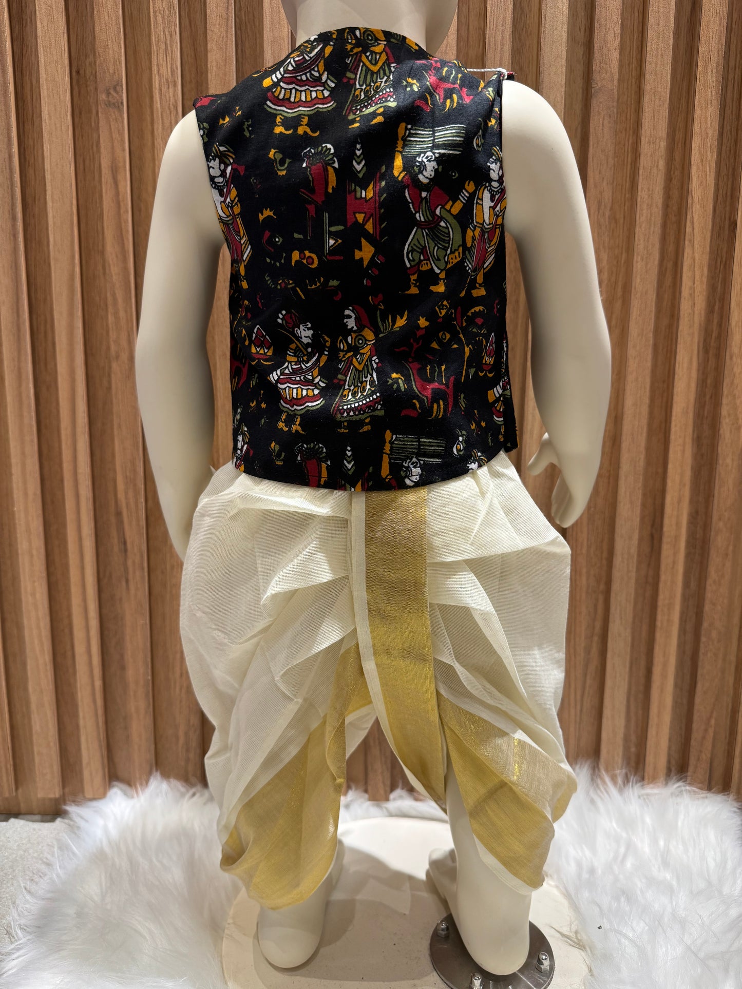 Kalamkari Printed Kurta with Dhoti