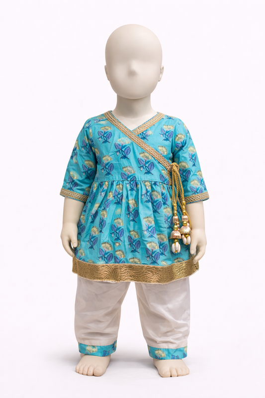 Pushpa Neel Kurti