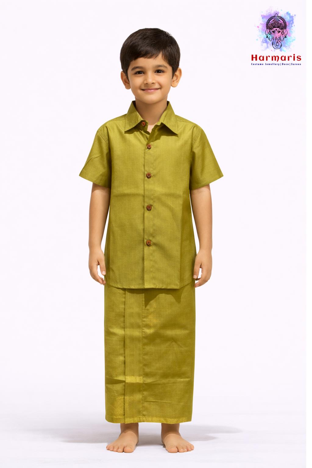 Green veshti sattai