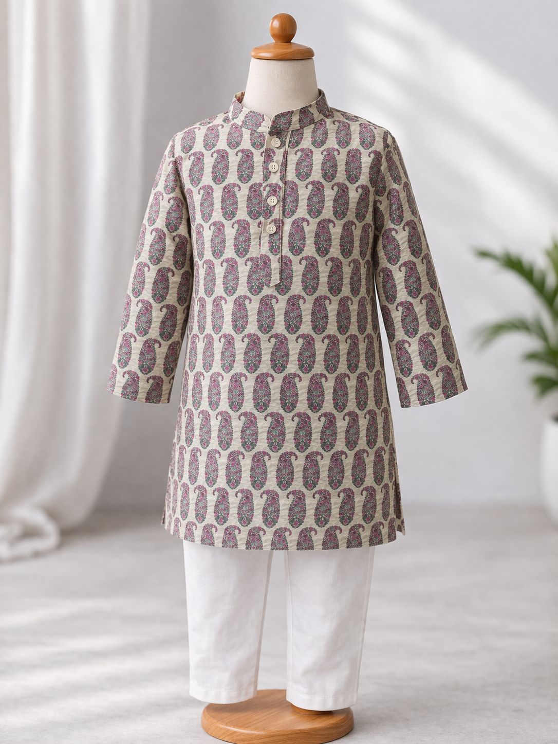 Vintage Paisley Kurta