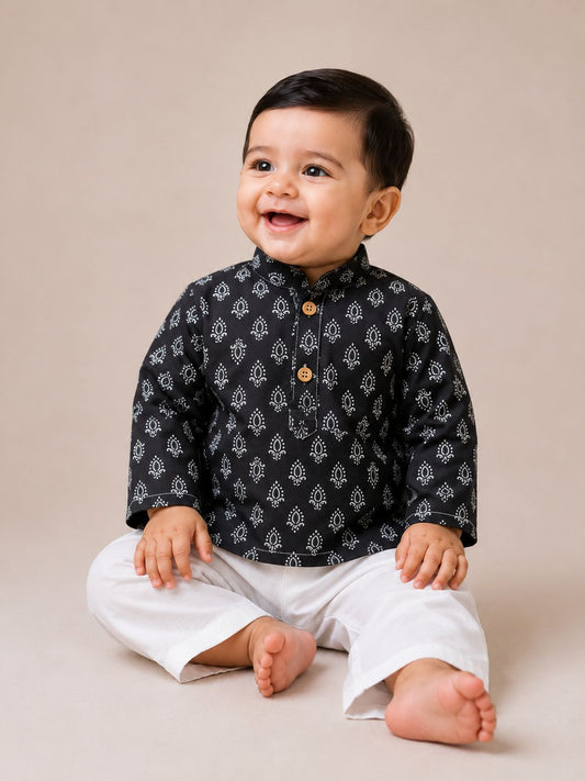 Black Teardrop Chic Kurta with Pyjama Pants