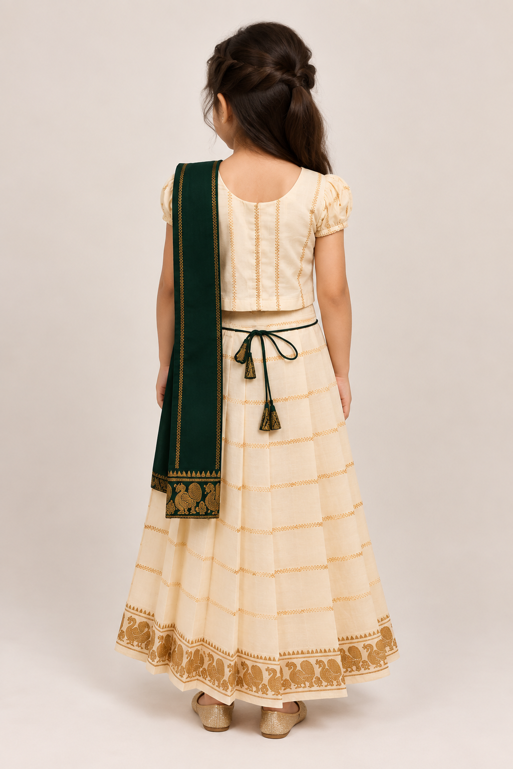 Pachai Veldhari Half Saree Set