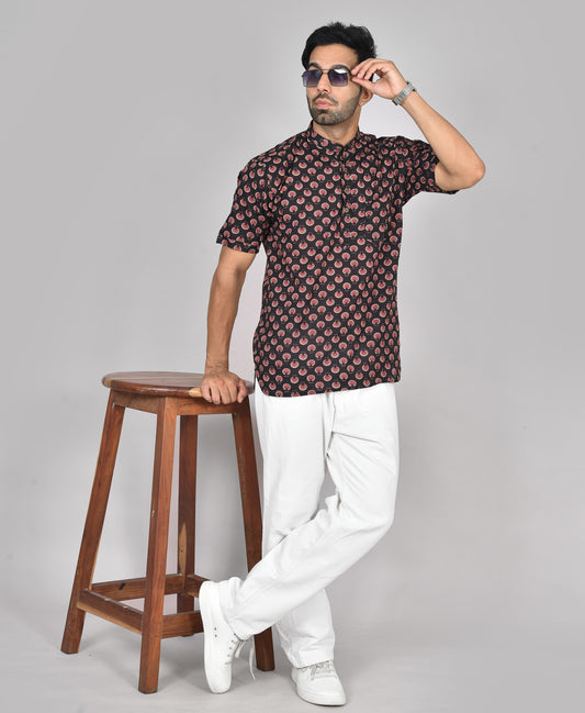Karupu Pushp Short Sleeves Kurta
