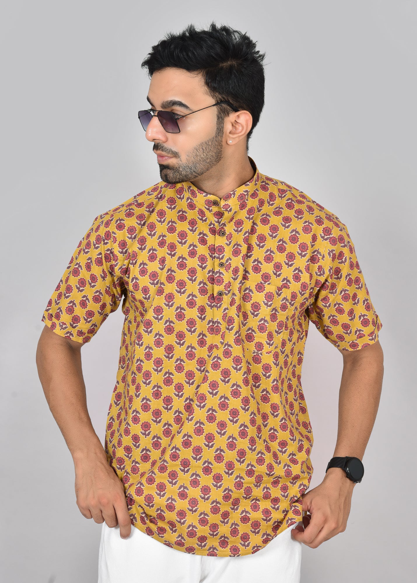 Suriya Gandhi Short Sleeves Kurta