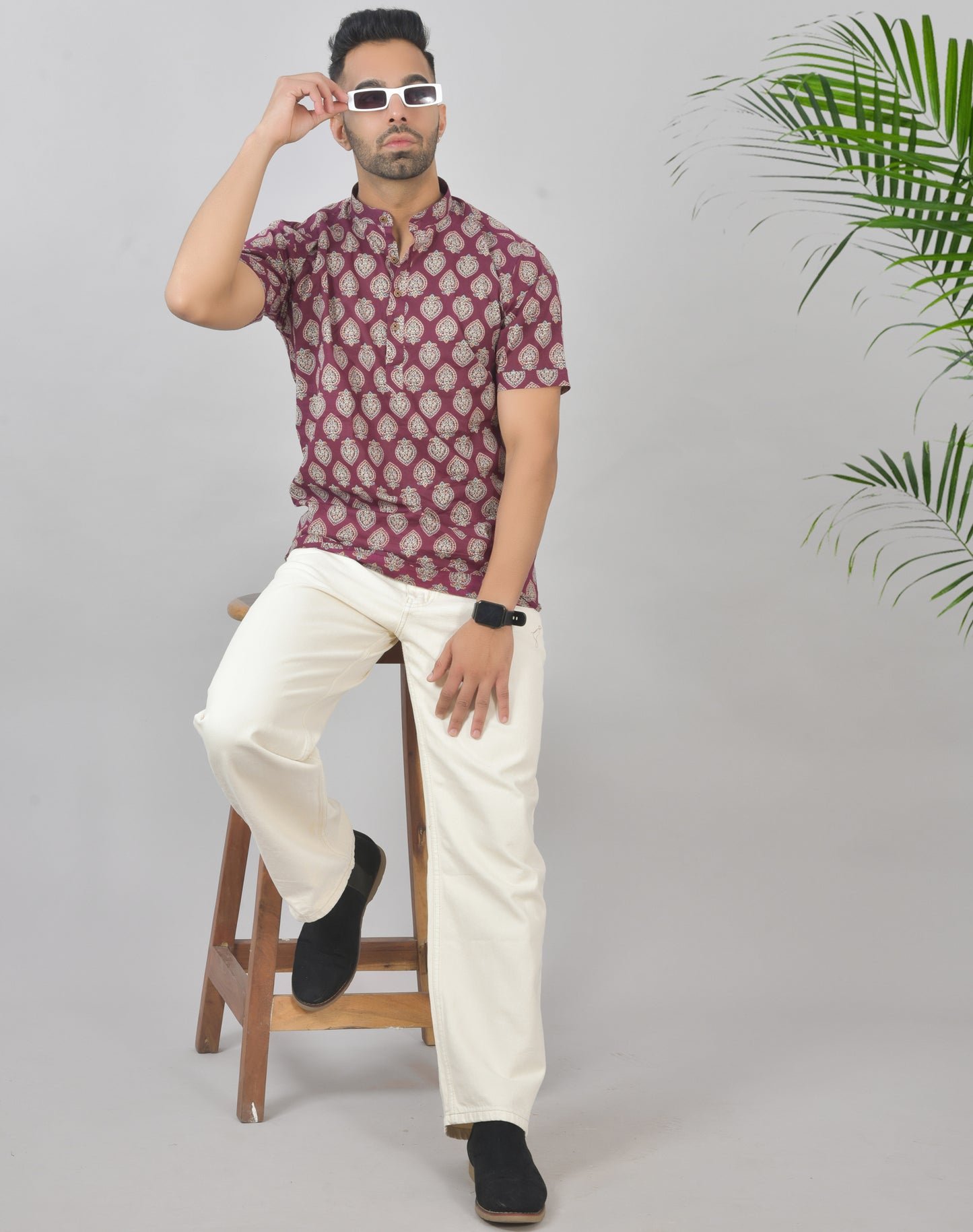 Burgundy Vethalai Short Sleeves Kurta