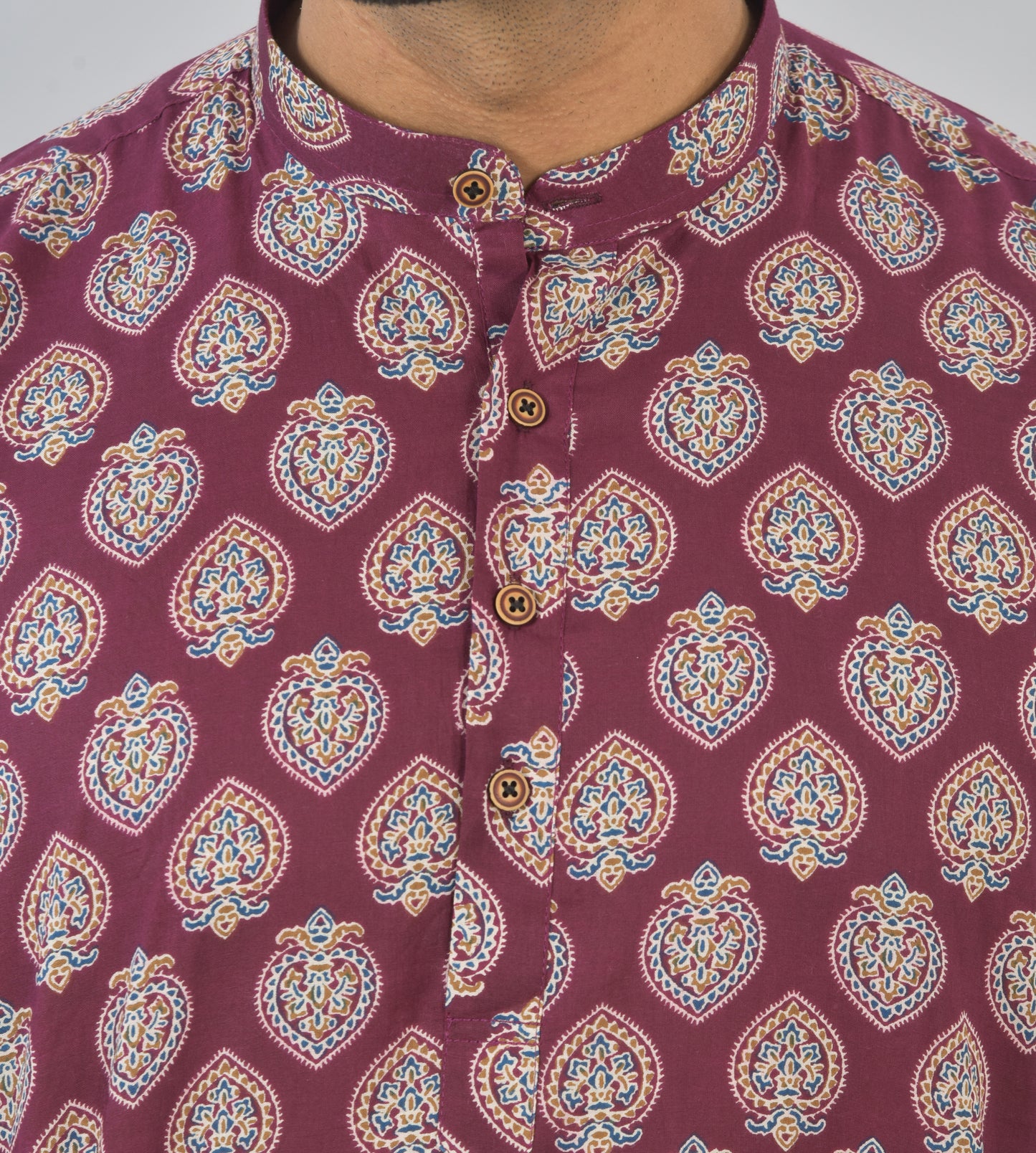 Burgundy Vethalai Short Sleeves Kurta