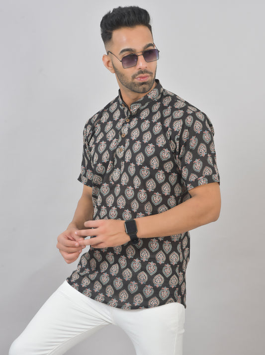 Karapu Vethalai Short Sleeves Kurta