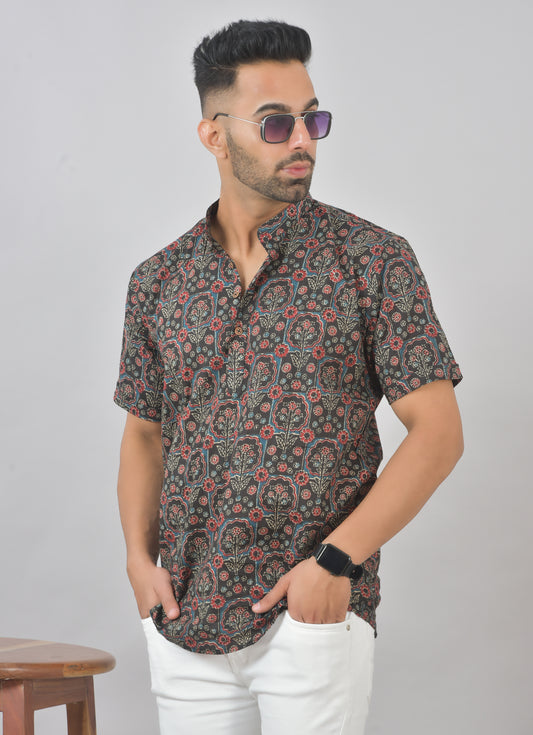 Karapu Poovae Short Sleeves Kurta