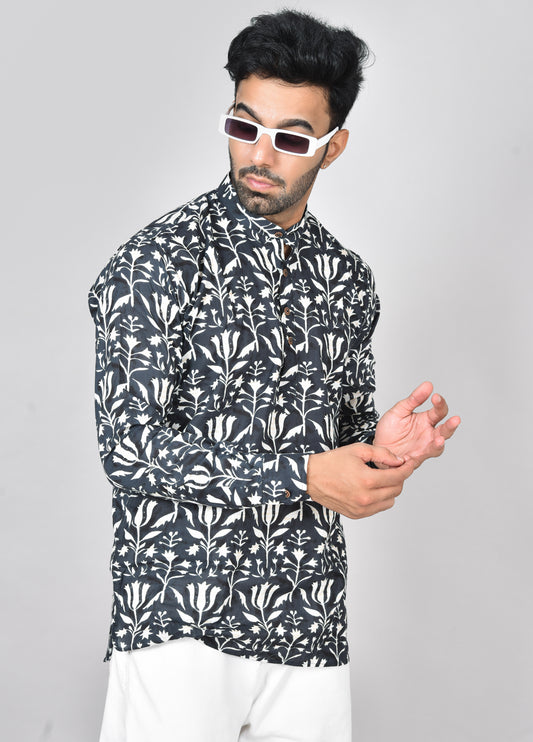 Vellai Mooligai Long Sleeves Kurta