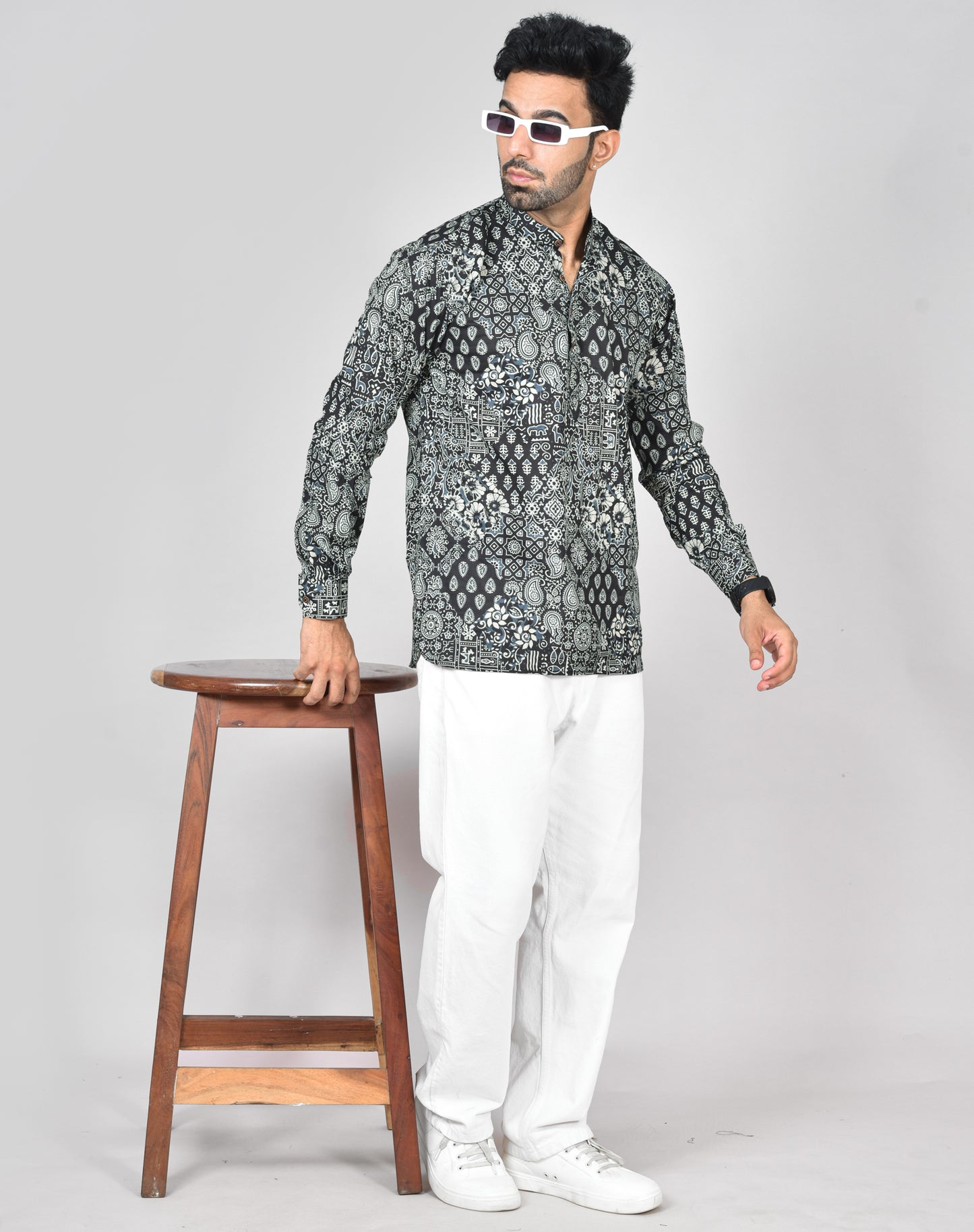 KaruNilam Long Sleeves Kurta
