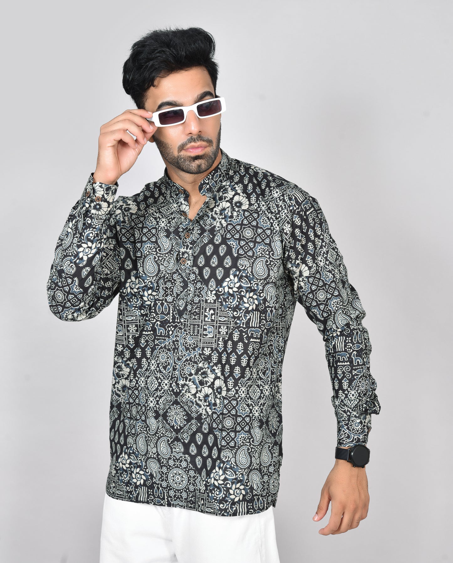 KaruNilam Long Sleeves Kurta