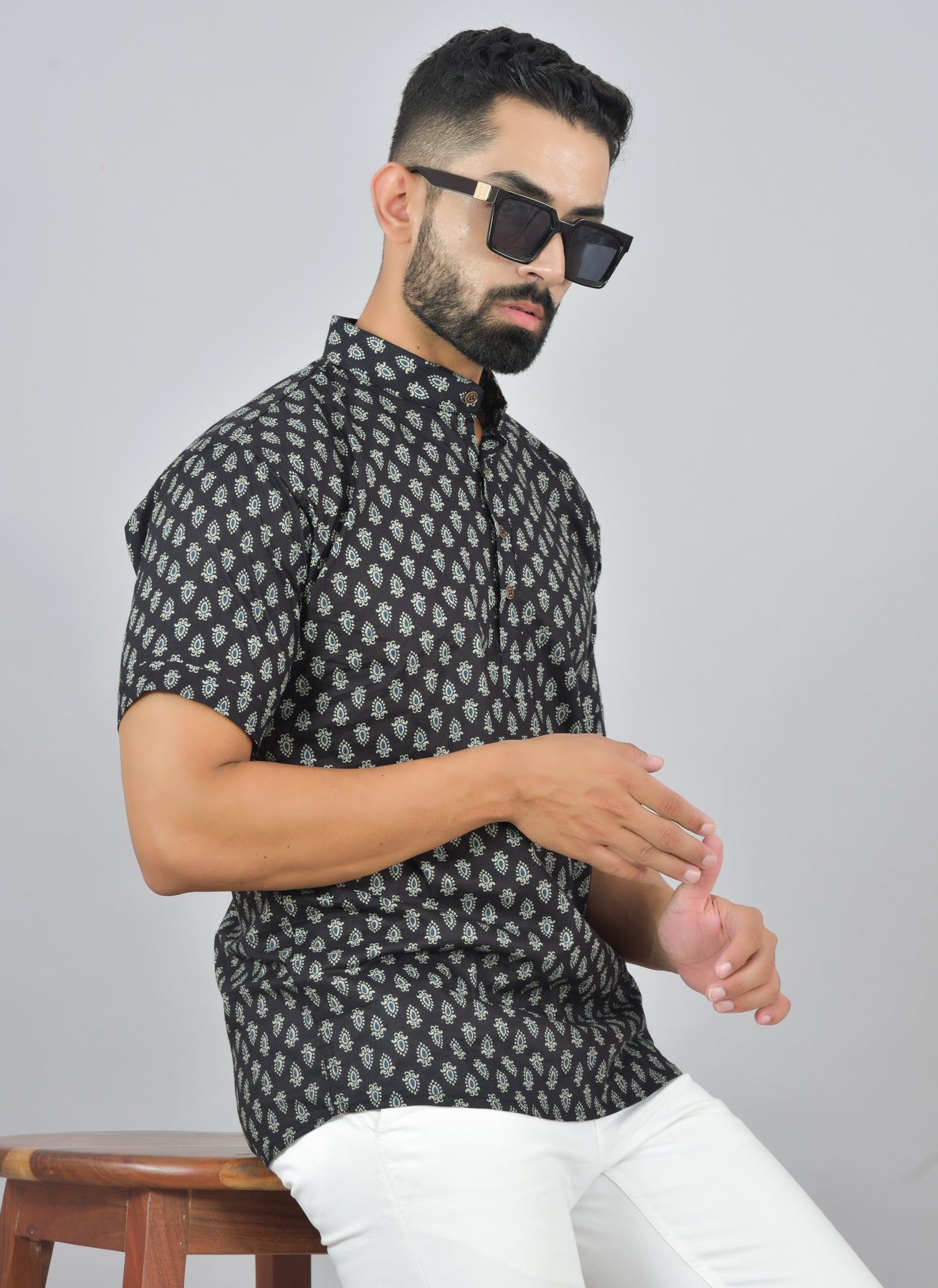 Black Teardrop Chic Short Sleeve Kurta