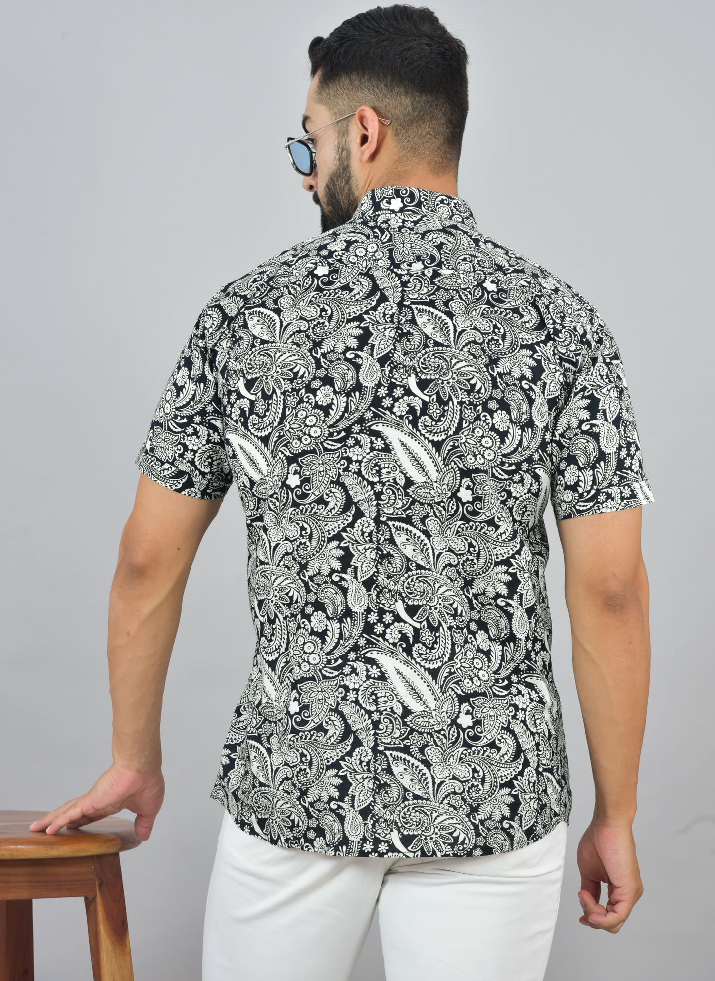 Black & White Floral Short Sleeve Kurta